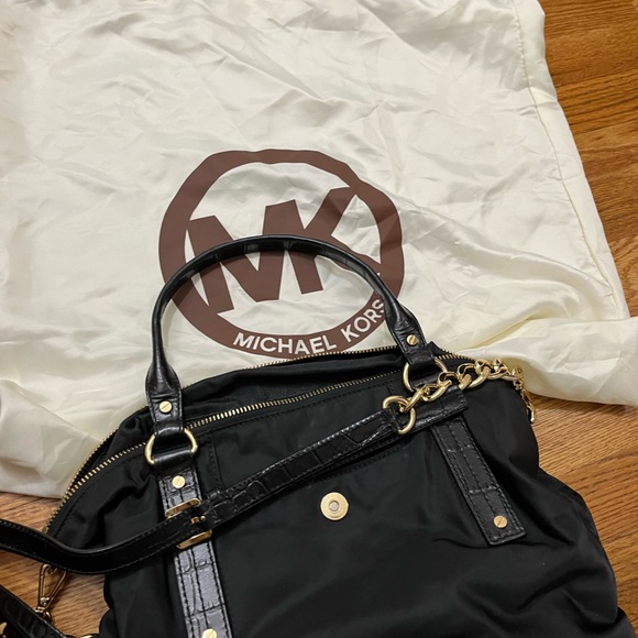 Michael Kors Bag - Picture 5 of 13